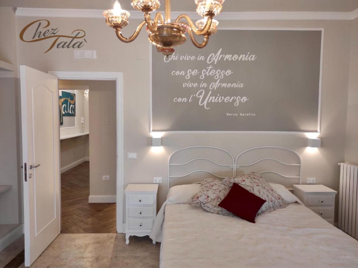 Chez Tata' - Sce Tata Bed & Breakfast Rossano Stazione Bagian luar foto