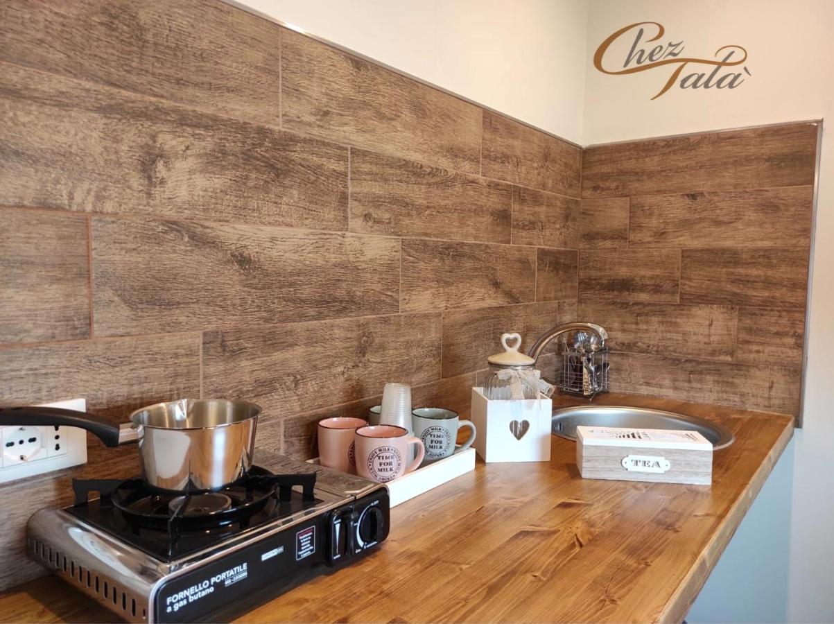 Chez Tata' - Sce Tata Bed & Breakfast Rossano Stazione Bagian luar foto