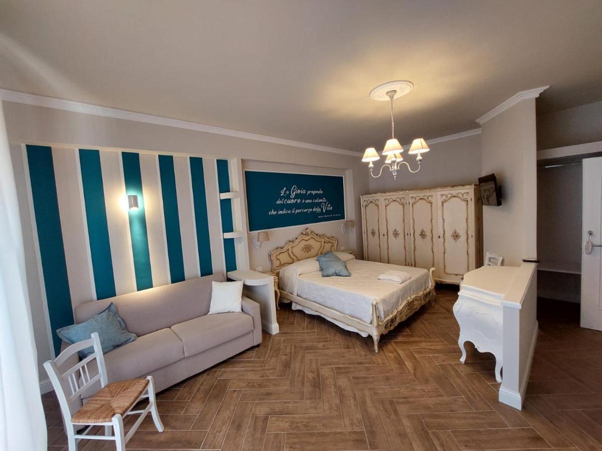 Chez Tata' - Sce Tata Bed & Breakfast Rossano Stazione Bagian luar foto