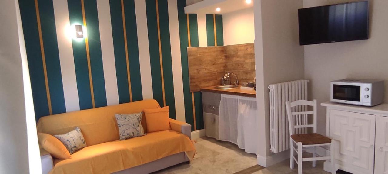 Chez Tata' - Sce Tata Bed & Breakfast Rossano Stazione Bagian luar foto